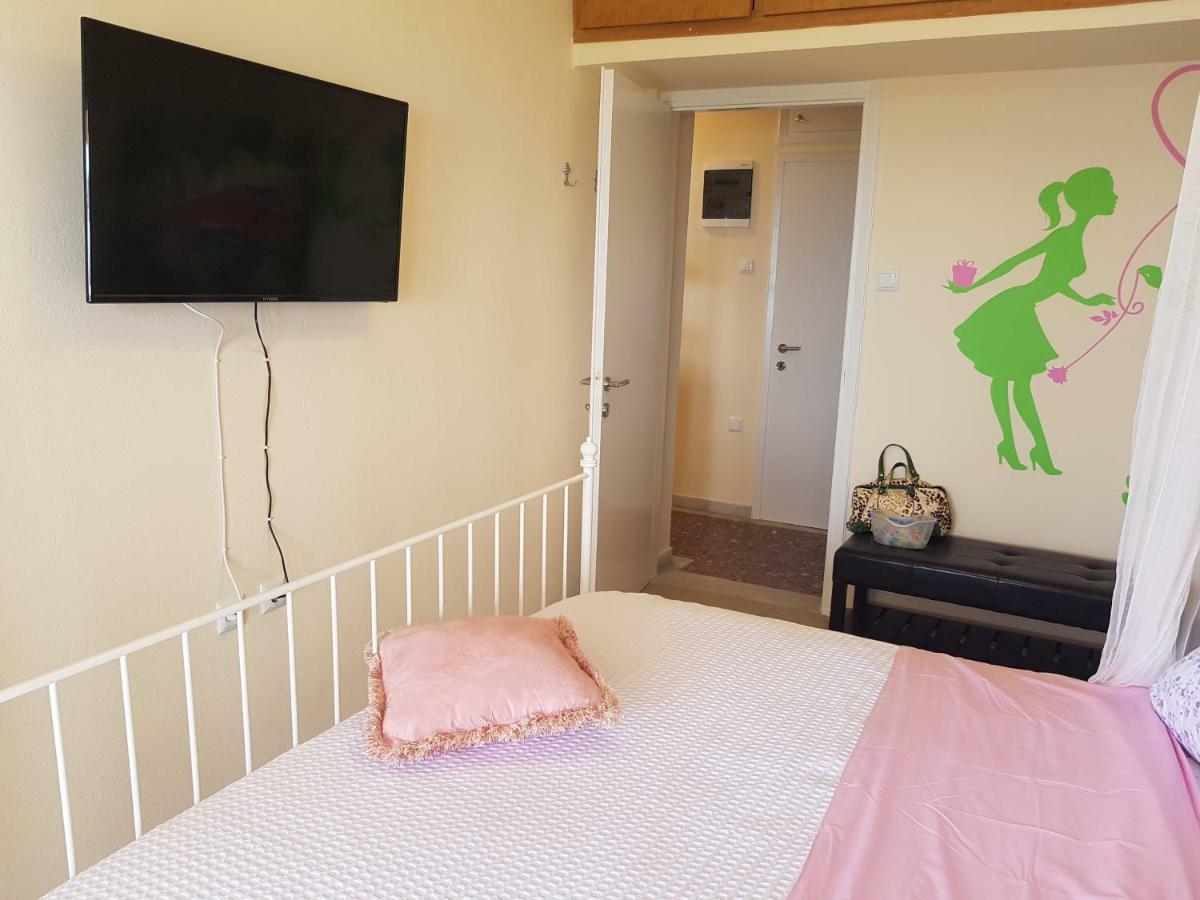 The Best View Apartment Palaiontsiflikion Exterior photo